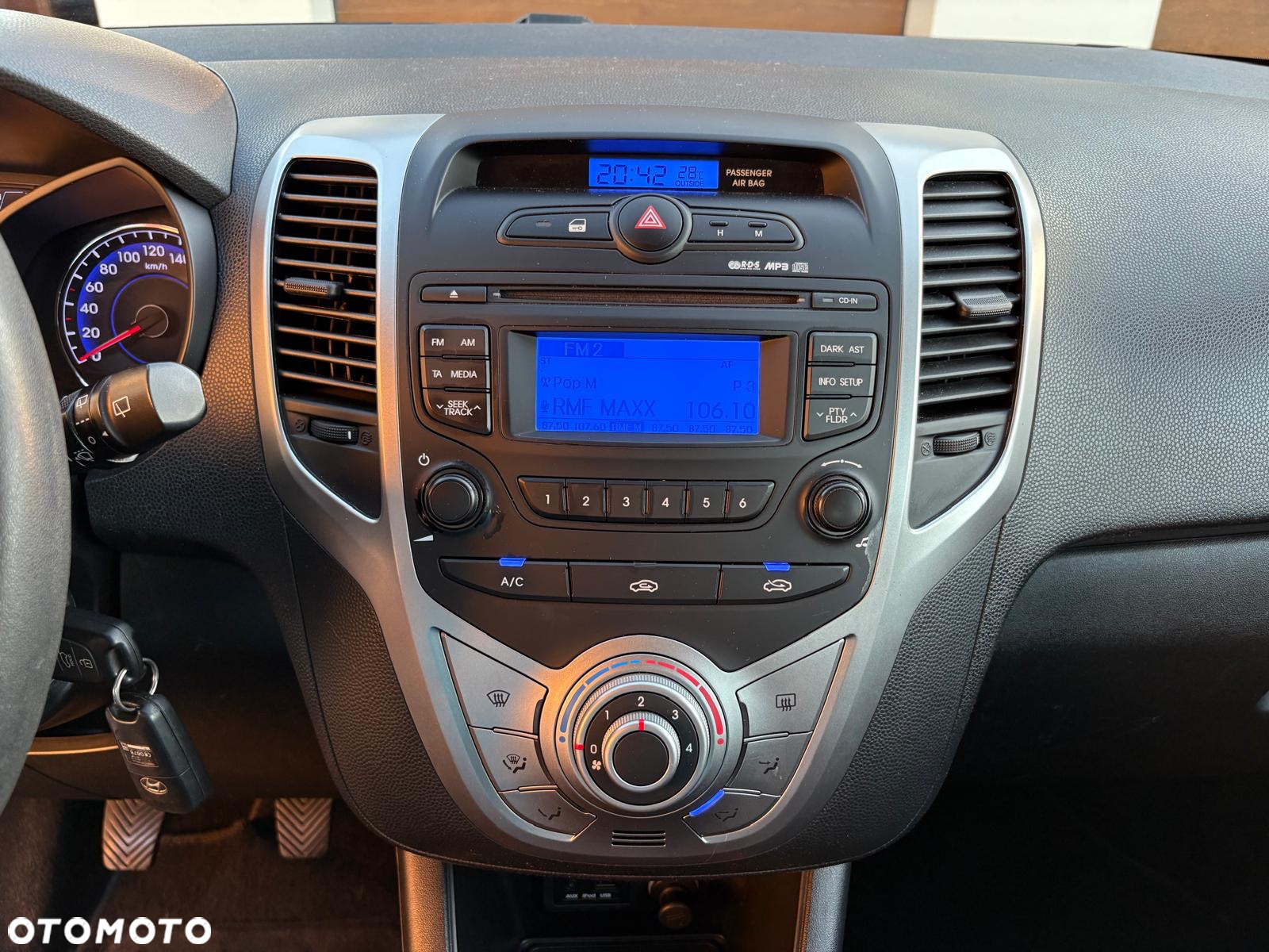 Hyundai ix20 1.4 blue Passion - 25