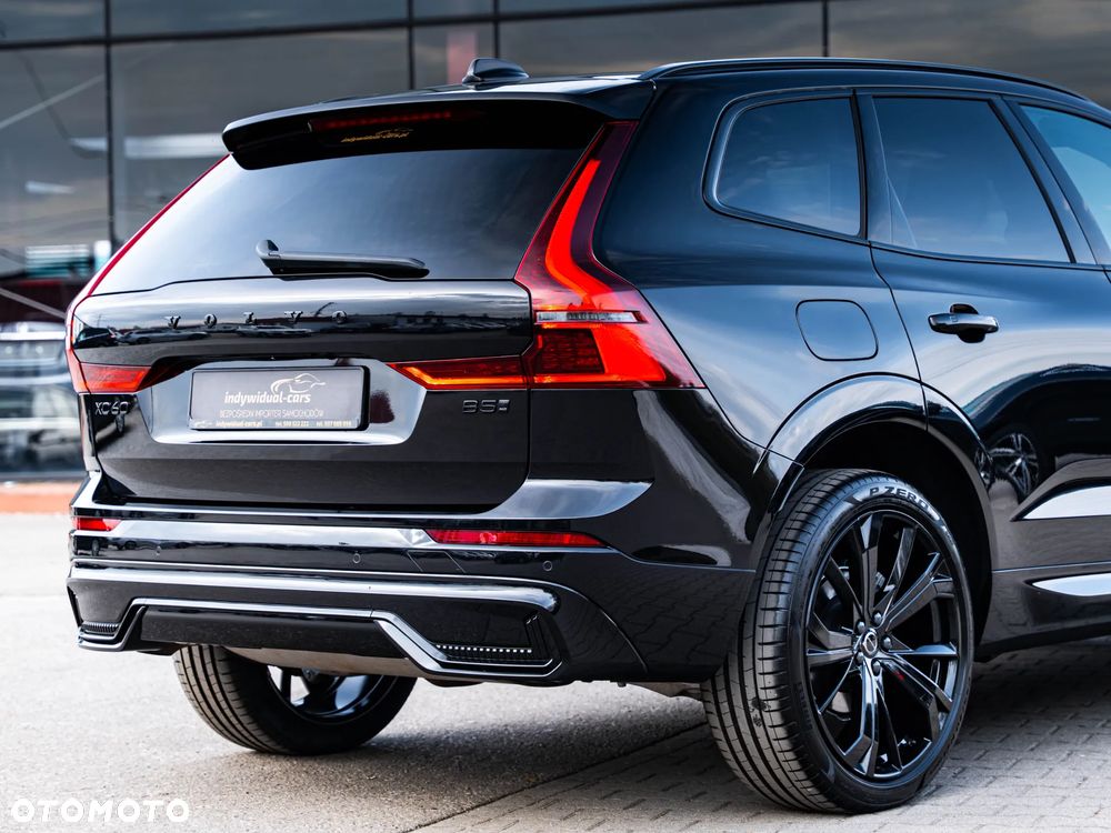 Volvo XC 60 B5 B AWD Plus Dark - 13