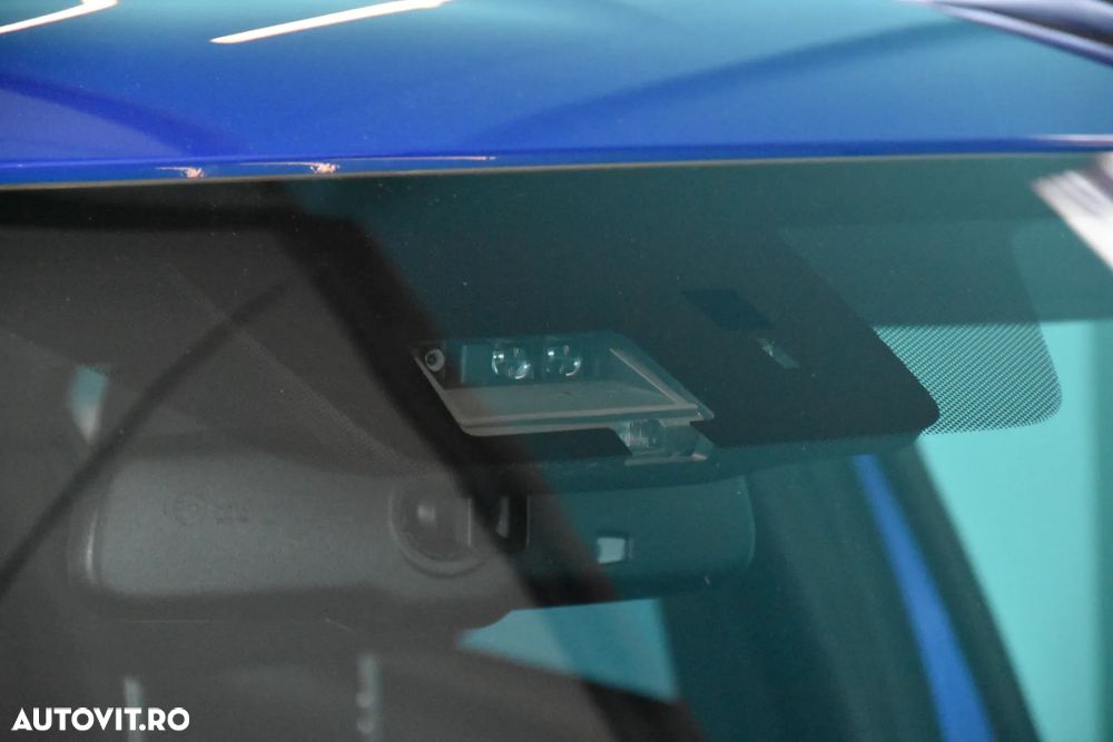 Mitsubishi Eclipse-Cross Plug-In Hybrid 4WD Top - 21