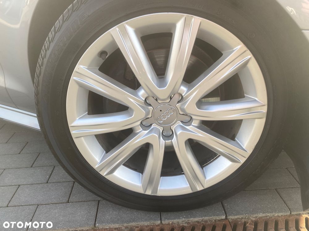 Audi A6 Avant 2.0 TDI ultra S tronic - 10