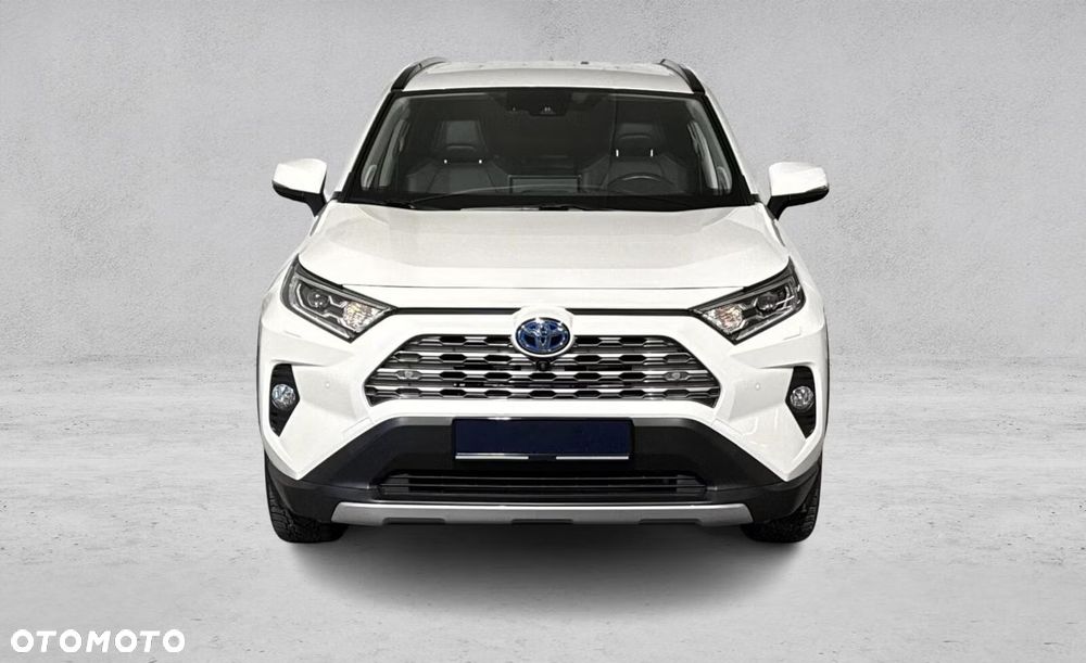 Toyota RAV4 - 1