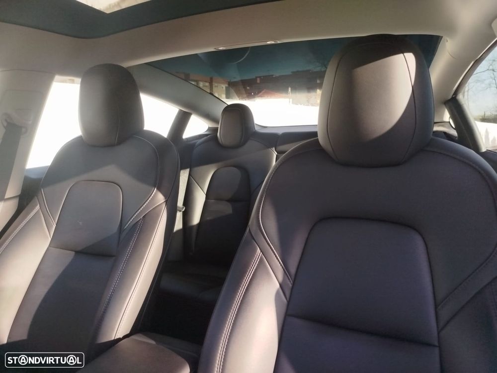 Tesla Model 3 Long Range Tração Traseira - 8