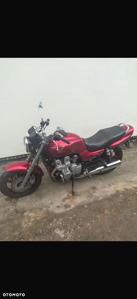 Honda CB - 4