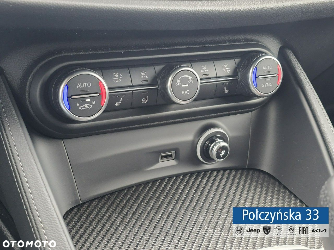Alfa Romeo Stelvio - 22