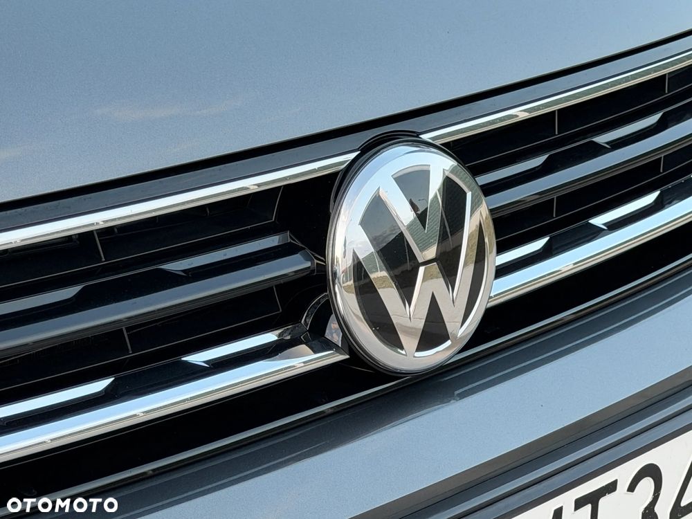 Volkswagen Tiguan - 14