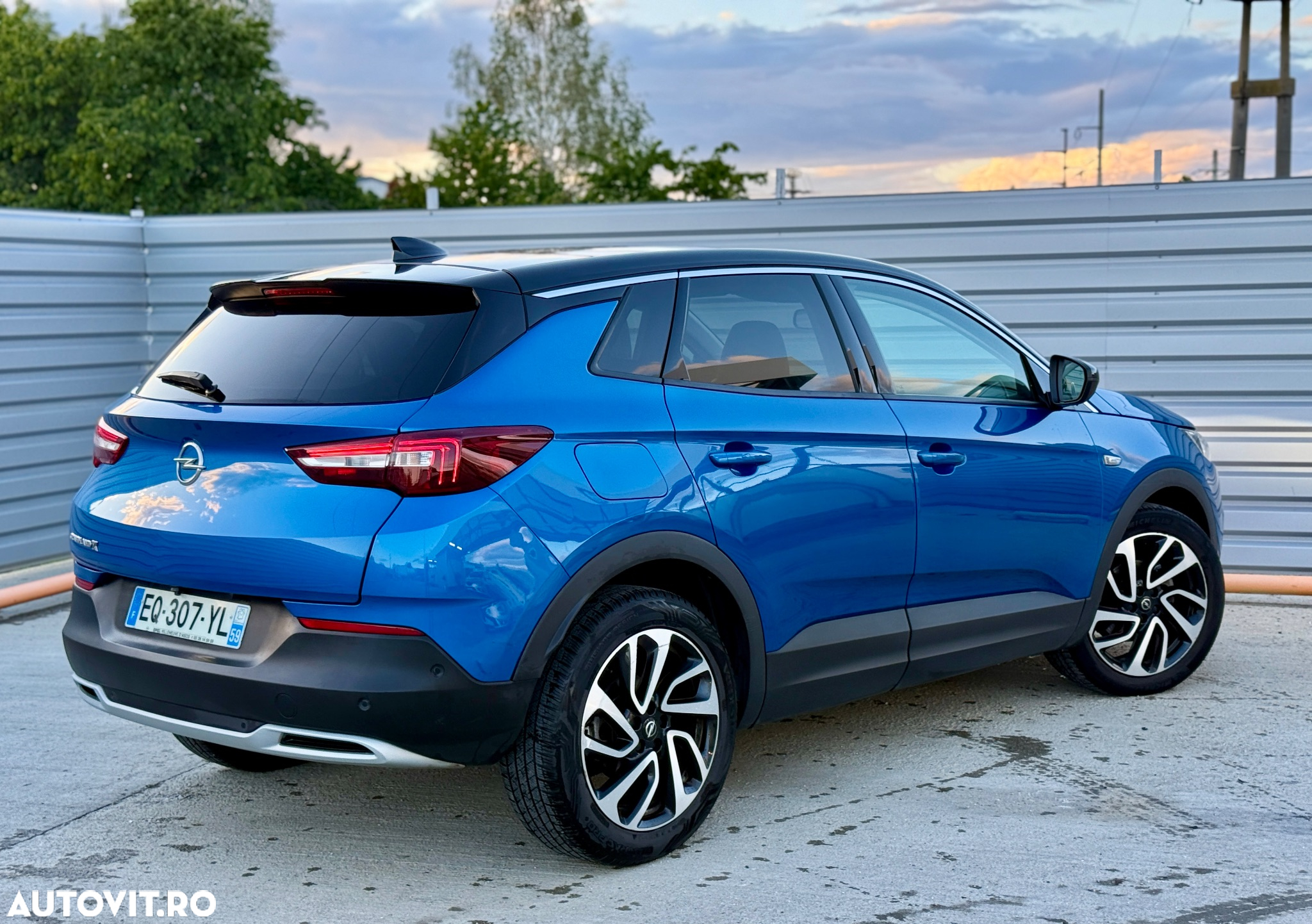 Opel Grandland X 1.6 D Start/Stop Automatik Business Edition - 3