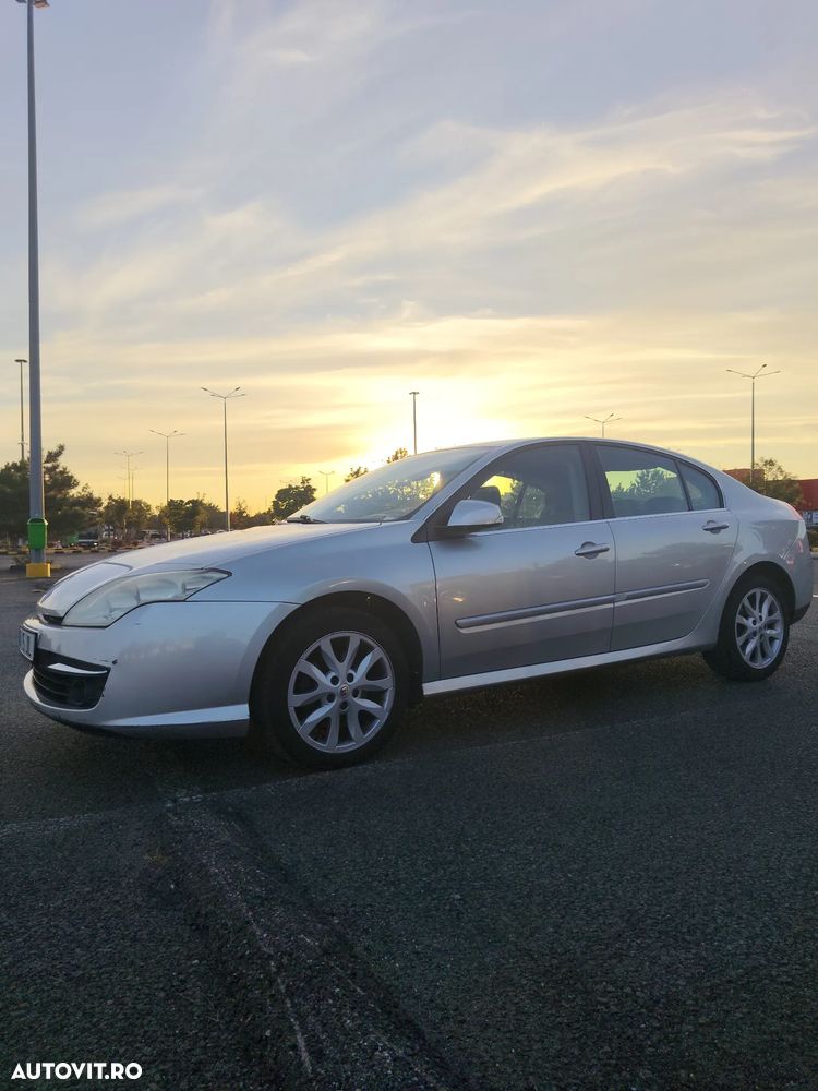 Renault Laguna - 5