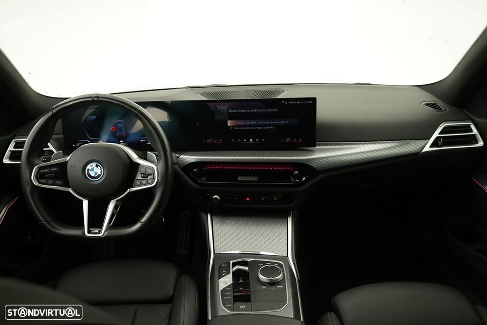 BMW 330 e Edição Desportiva M Auto - 9