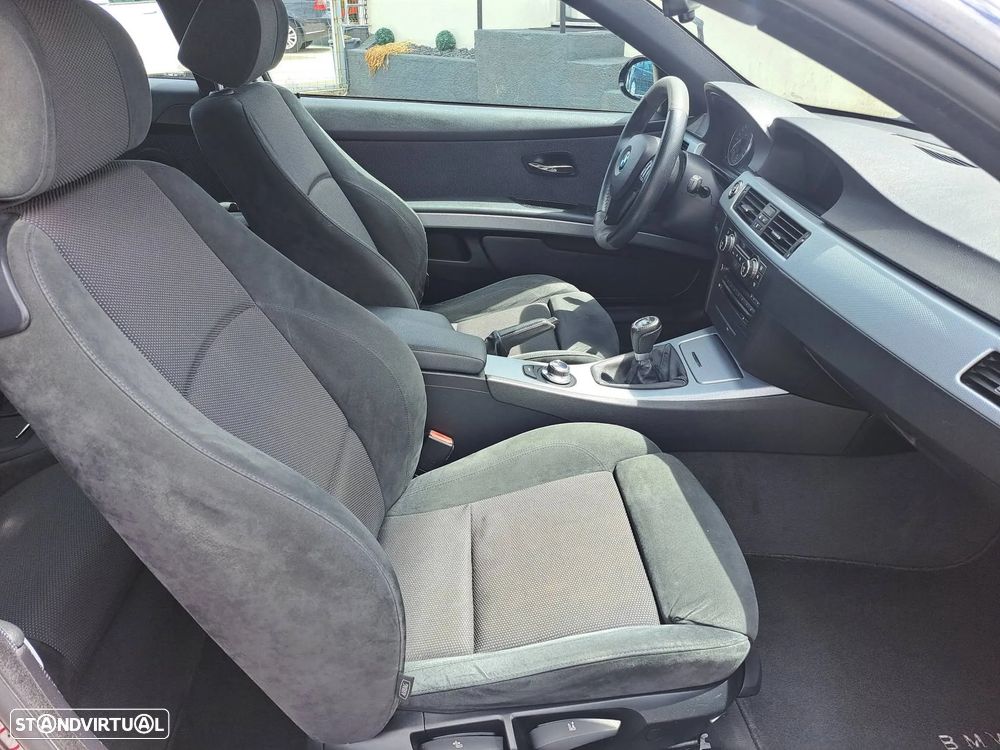 BMW 320 d Coupe - 22