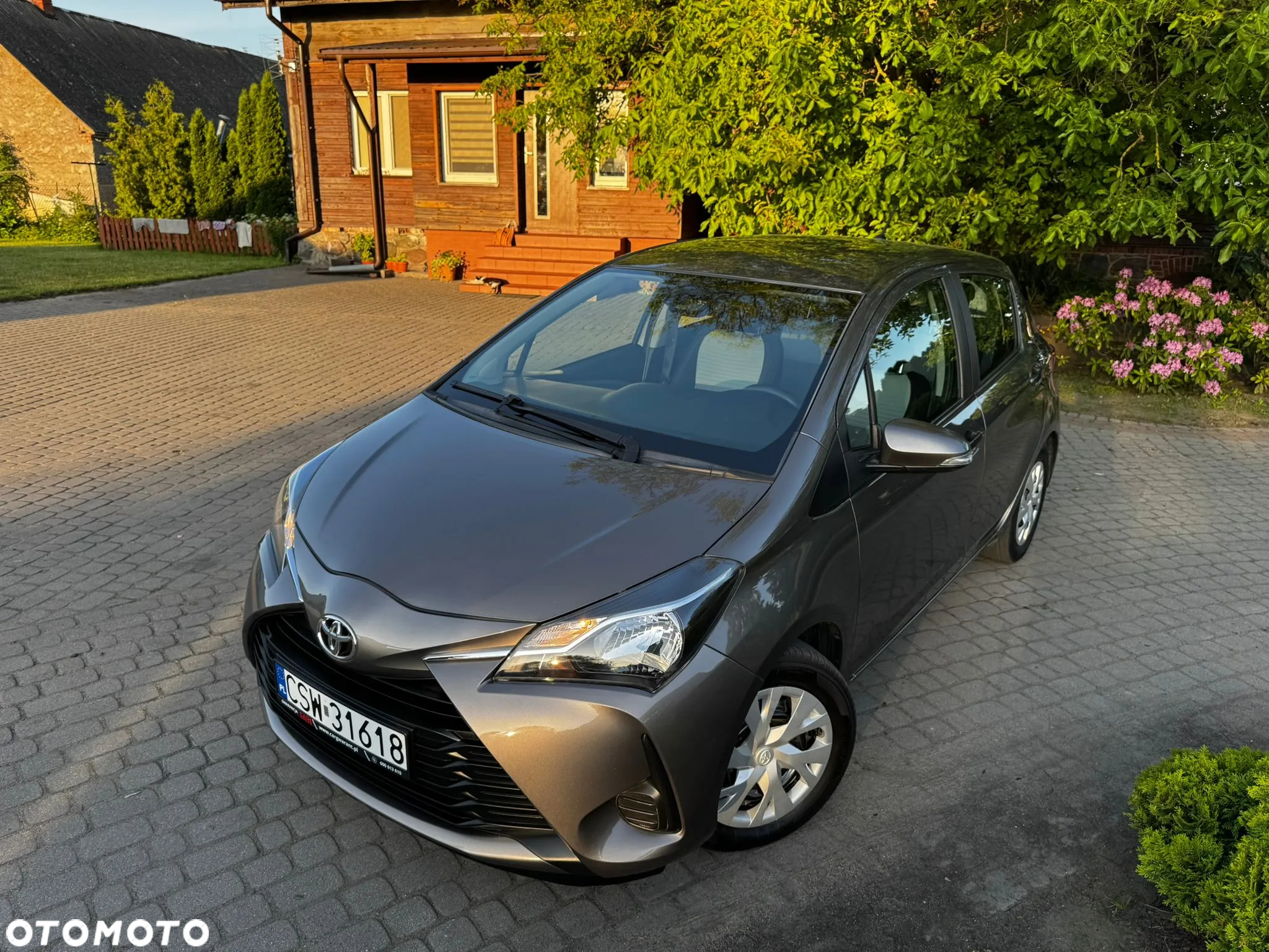 Toyota Yaris - 21