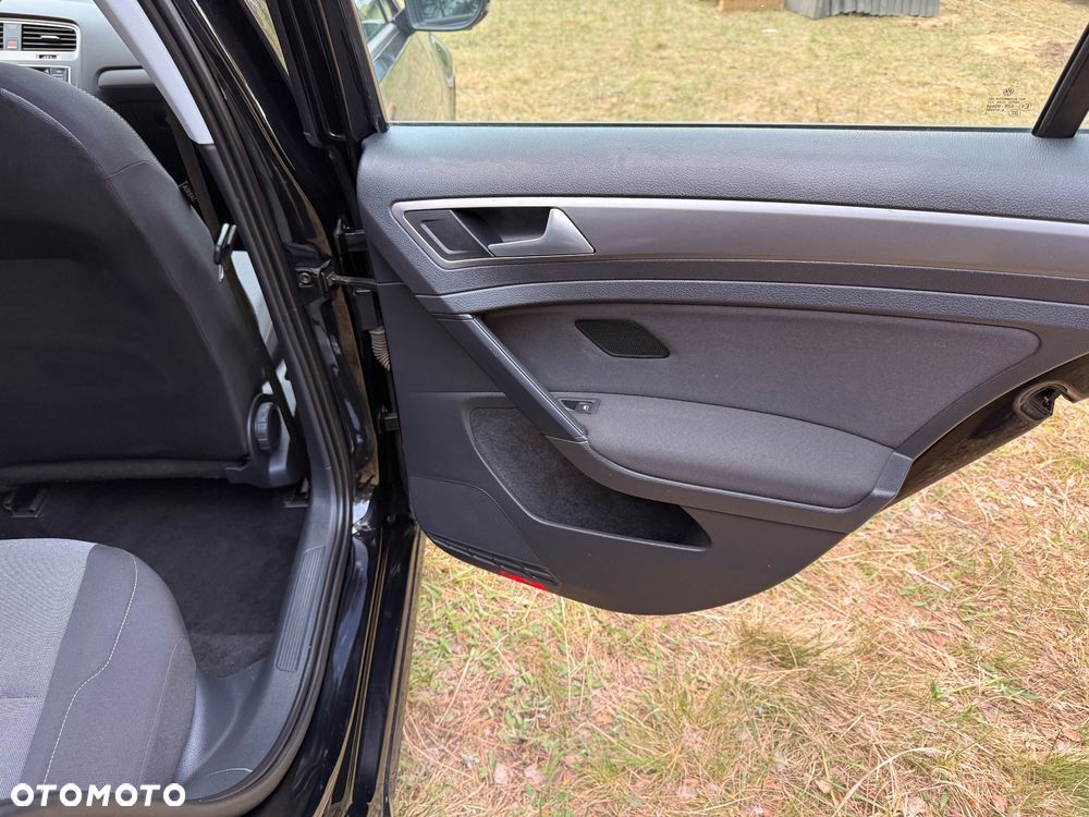 Volkswagen Golf 1.6 TDI BlueMotion Technology Trendline - 15