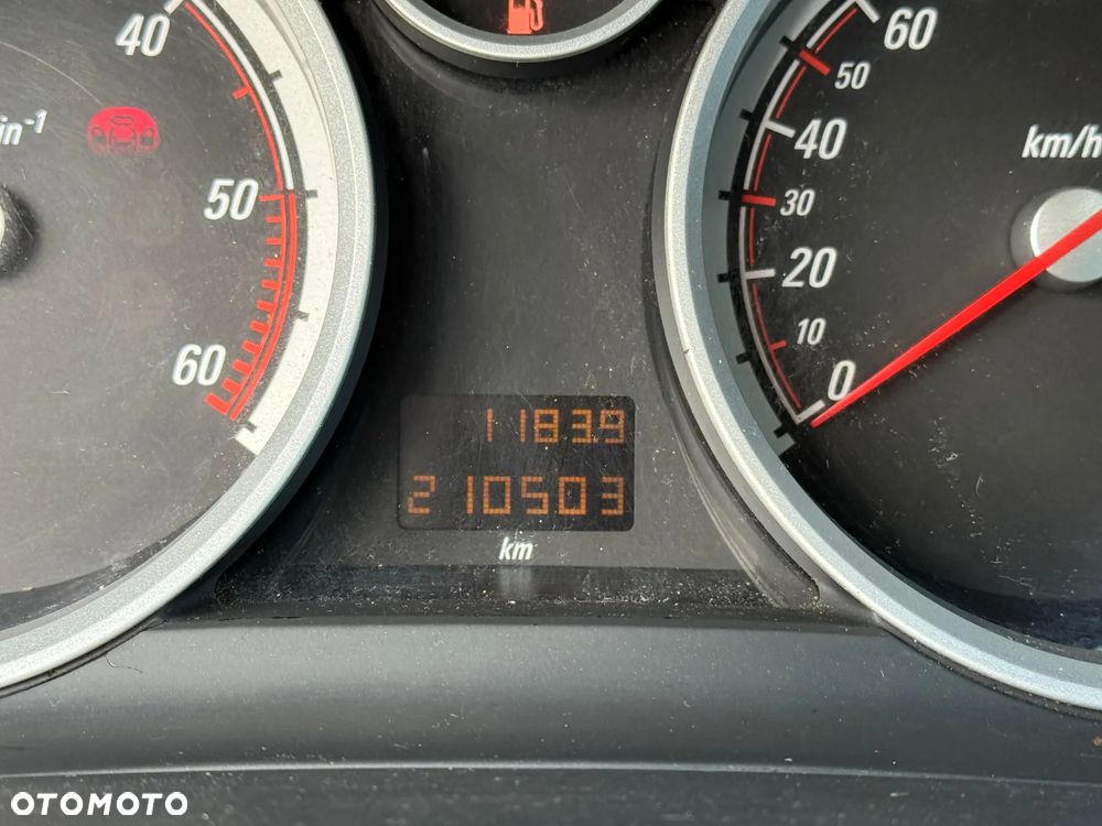 Opel Zafira 1.9 CDTI Navi - 15