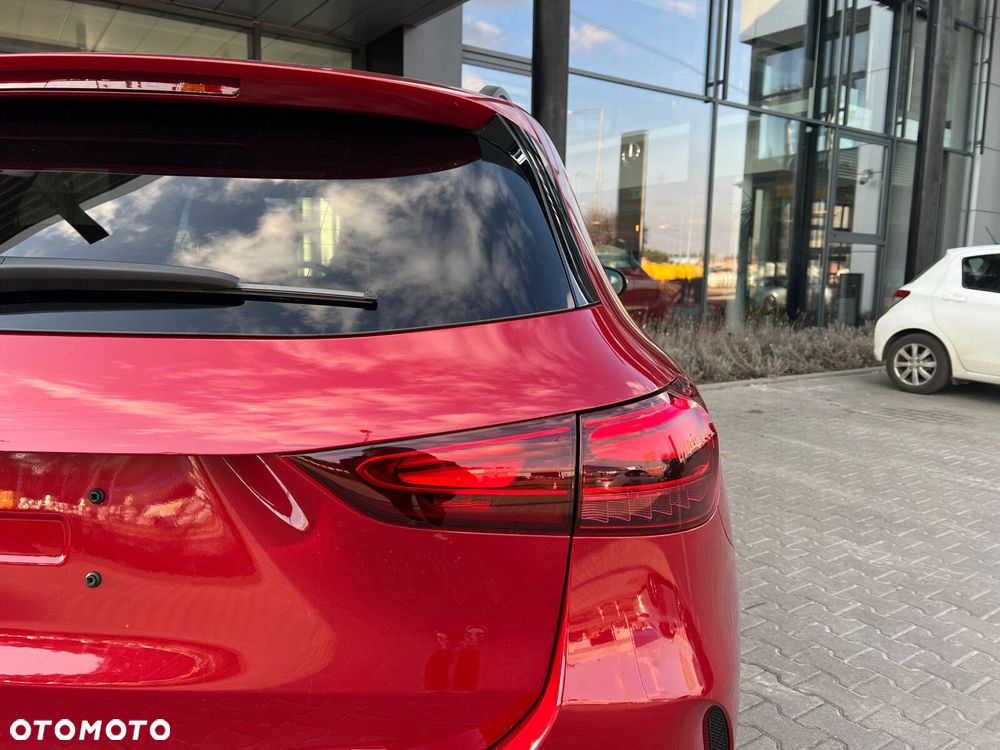 Mercedes-Benz GLA 200 AMG Line - 18