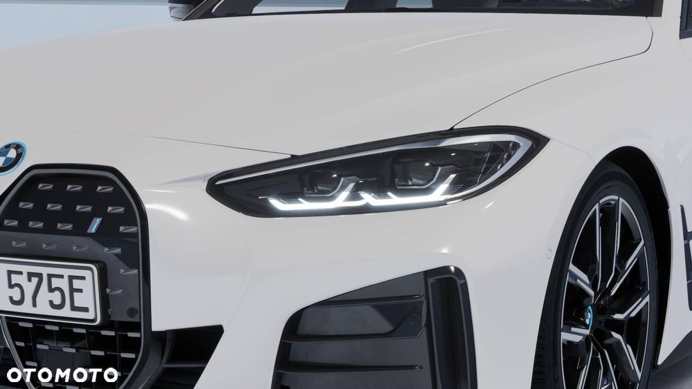 BMW i4 - 11