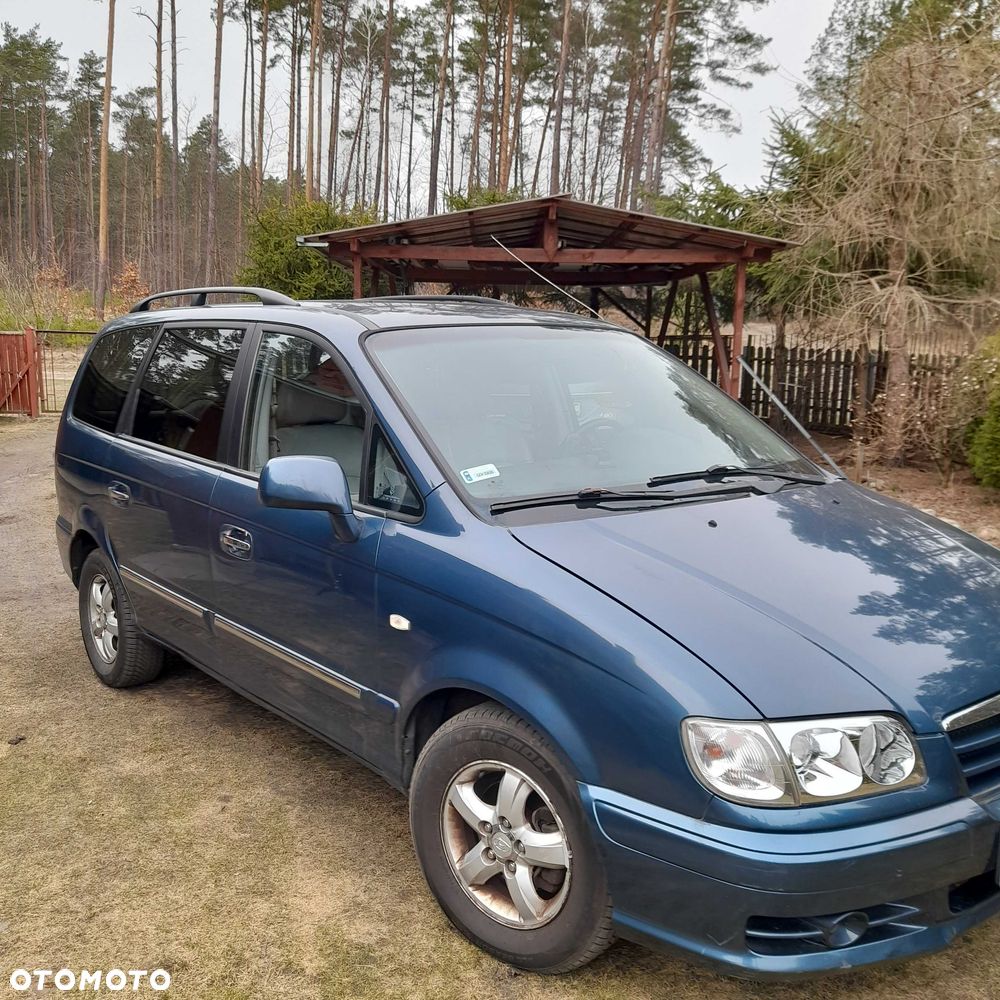 Hyundai Trajet - 1