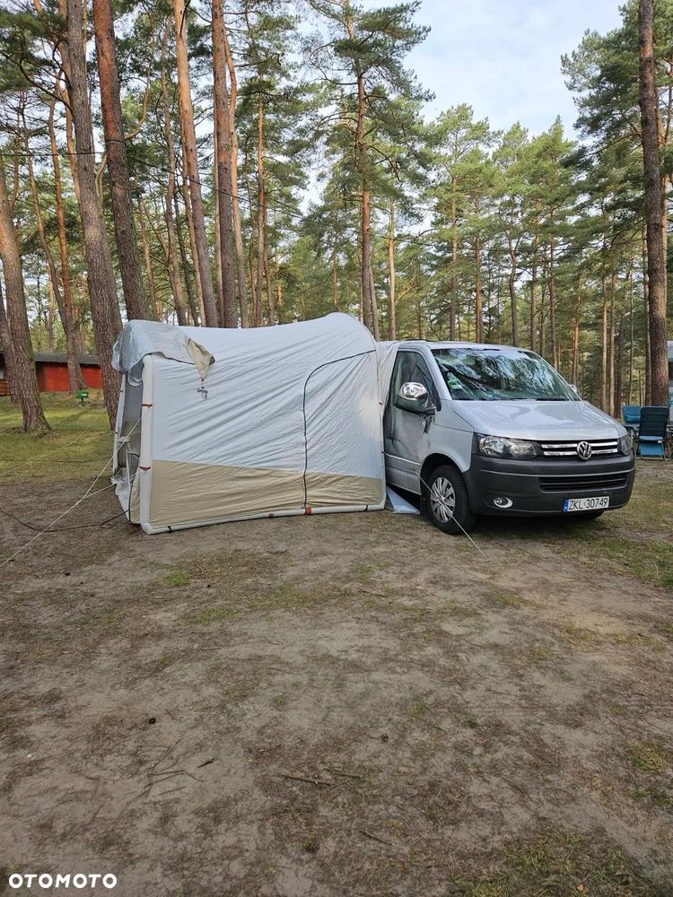 Volkswagen Caravelle L1 Comfortline - 2