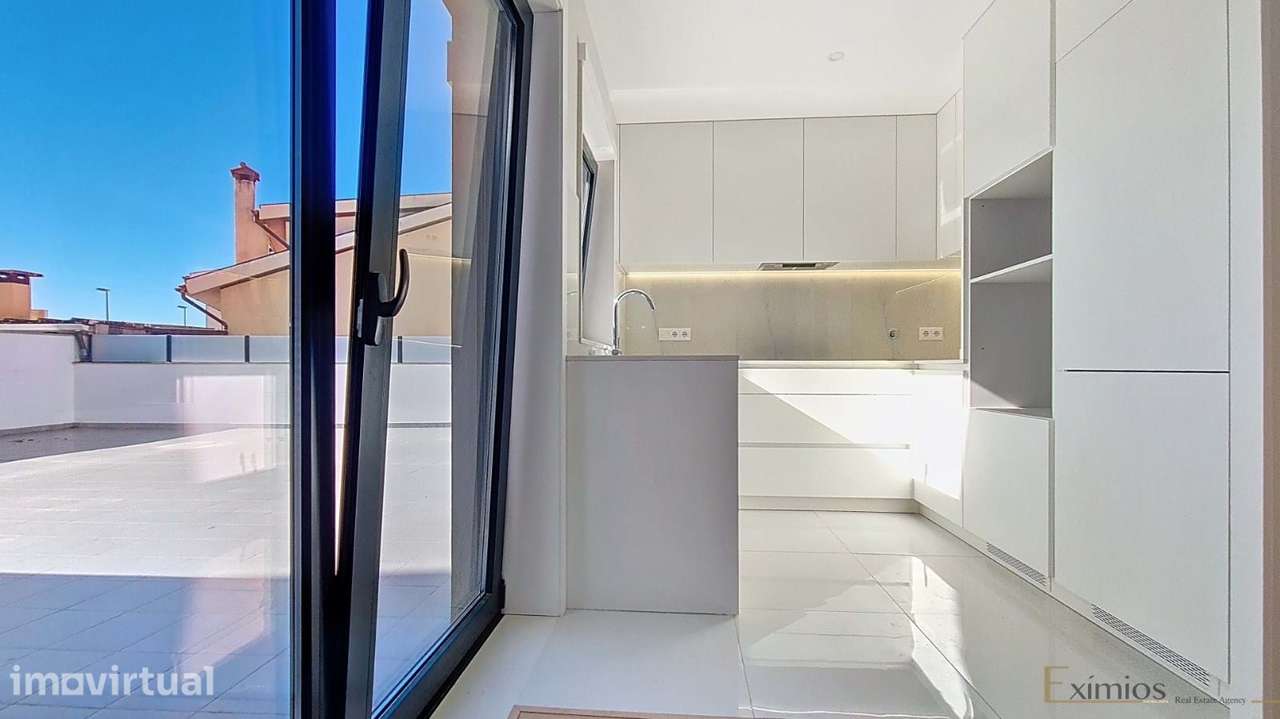 Apartamento T3 Duplex novo, no centro da Póvoa de Varzim - Grande imagem: 2/23