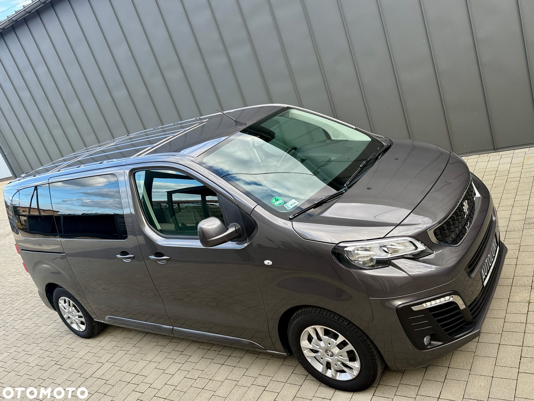 Peugeot Traveller 2.0 BlueHDi Standard Active - 30