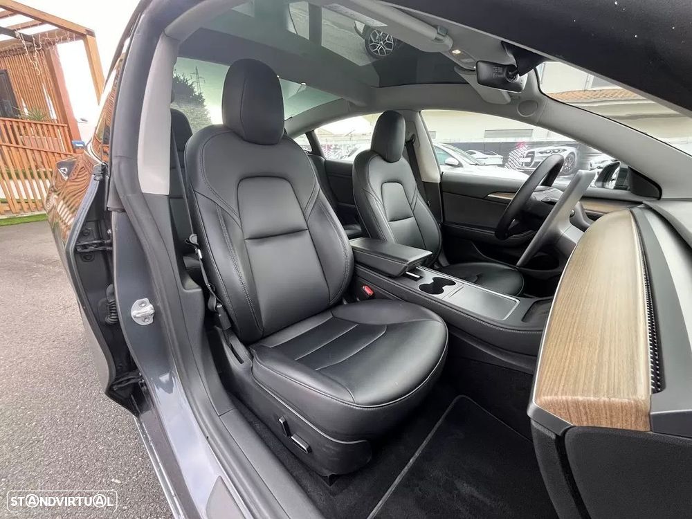 Tesla Model 3 Long Range Tração Traseira - 22