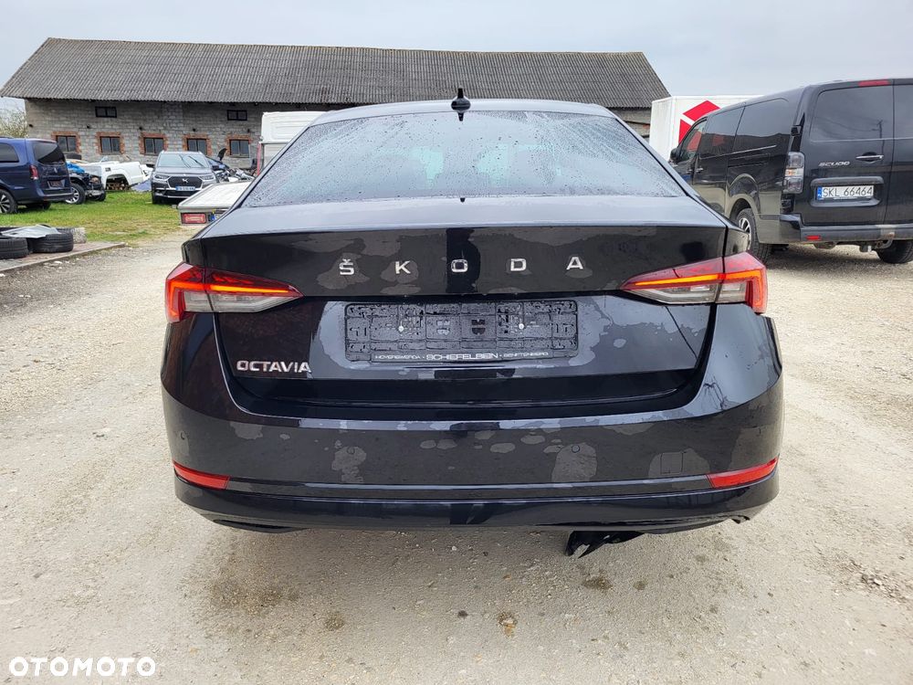 Skoda Octavia 2.0 TDI DSG Exclusive Plus - 7