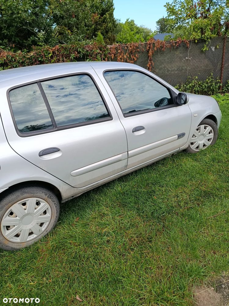 Renault Clio 1.5 dCi Alize - 1