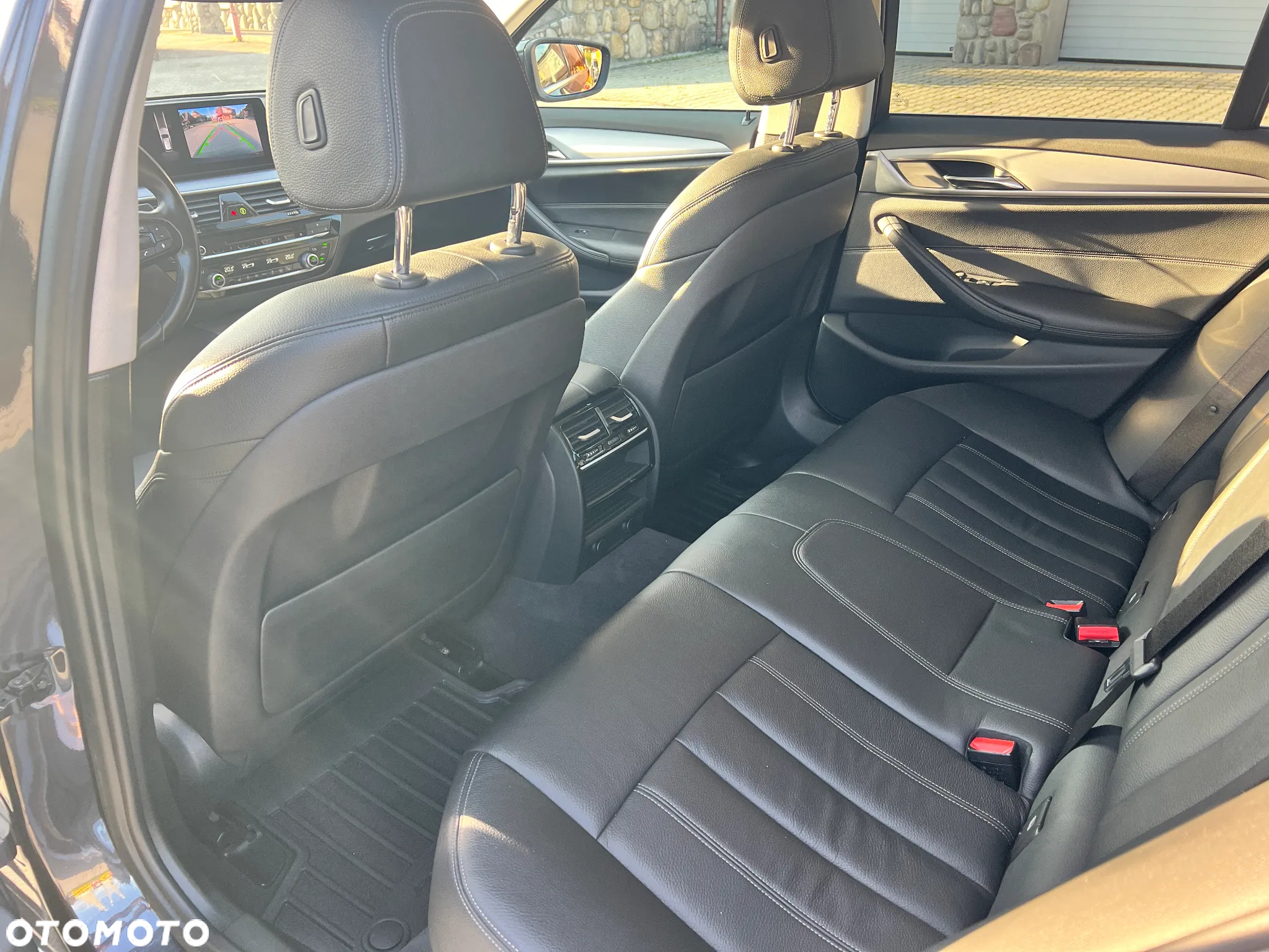 BMW Seria 5 530d xDrive Luxury Line - 17
