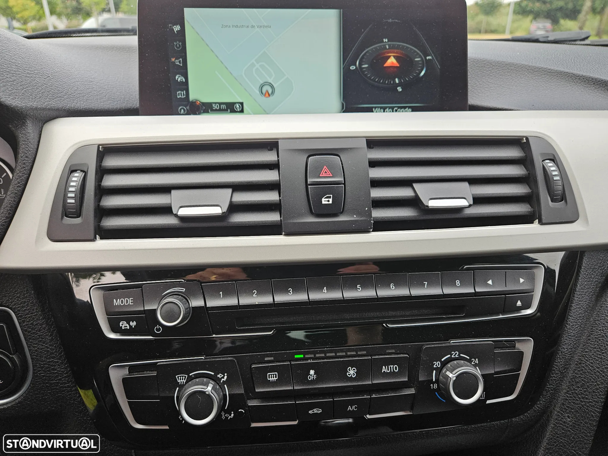 BMW 318 d Touring Line Luxury - 11