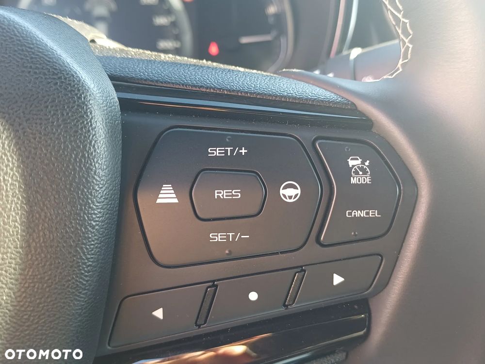 Isuzu D-Max 1.9 DC LSE - 25