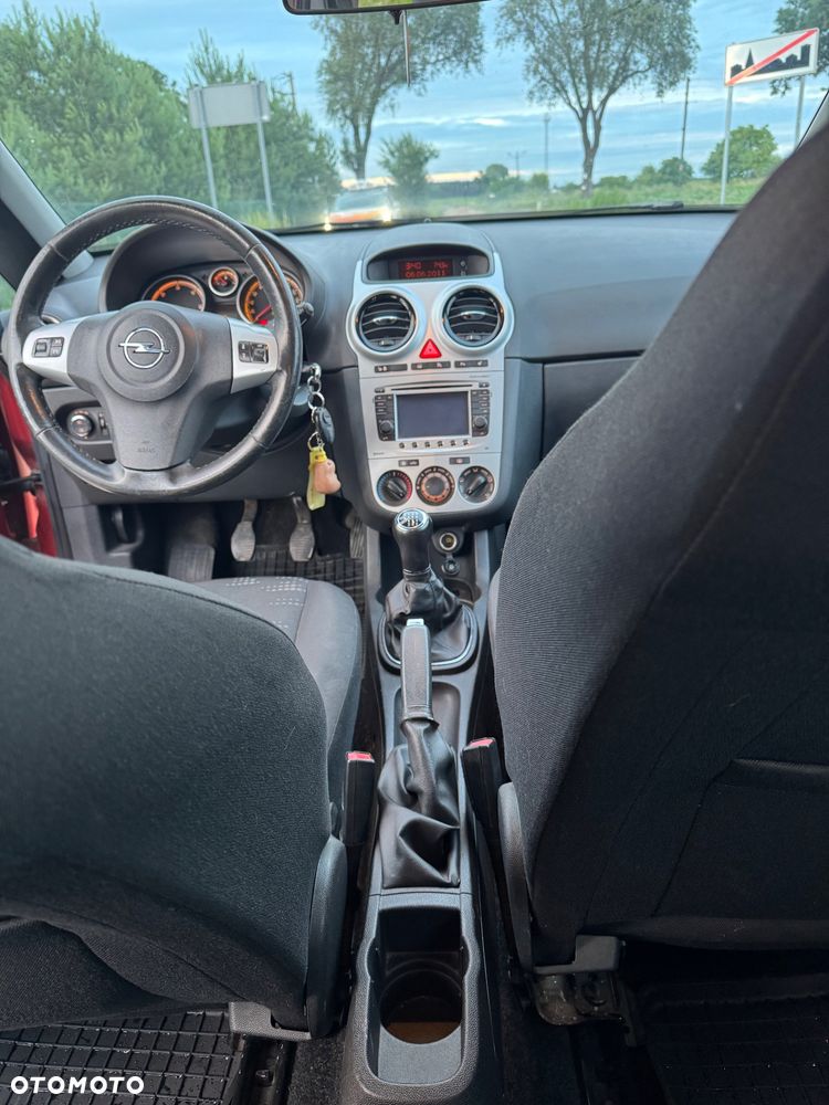Opel Corsa 1.7 CDTI Cosmo - 9