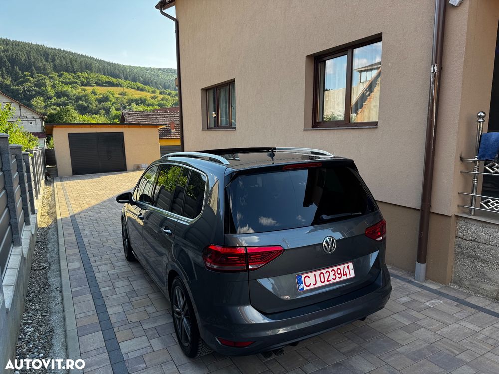 Volkswagen Touran 2.0 TDI Highline - 4