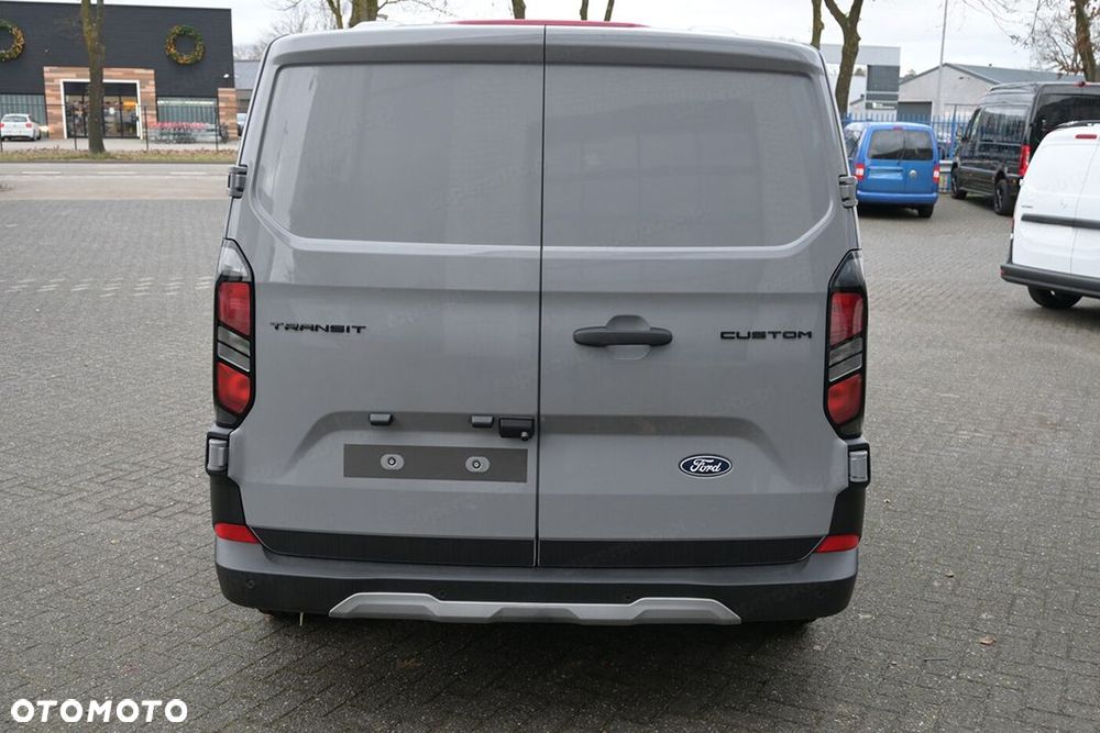 Ford Transit Custom 320 L2H1 Trail A8 AWD 2.0 170KM - 7