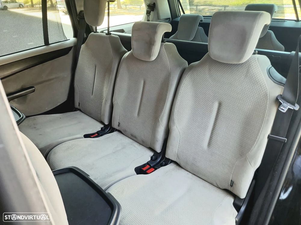 Citroën C4 Grand Picasso 1.6 HDi Exclusive - 8