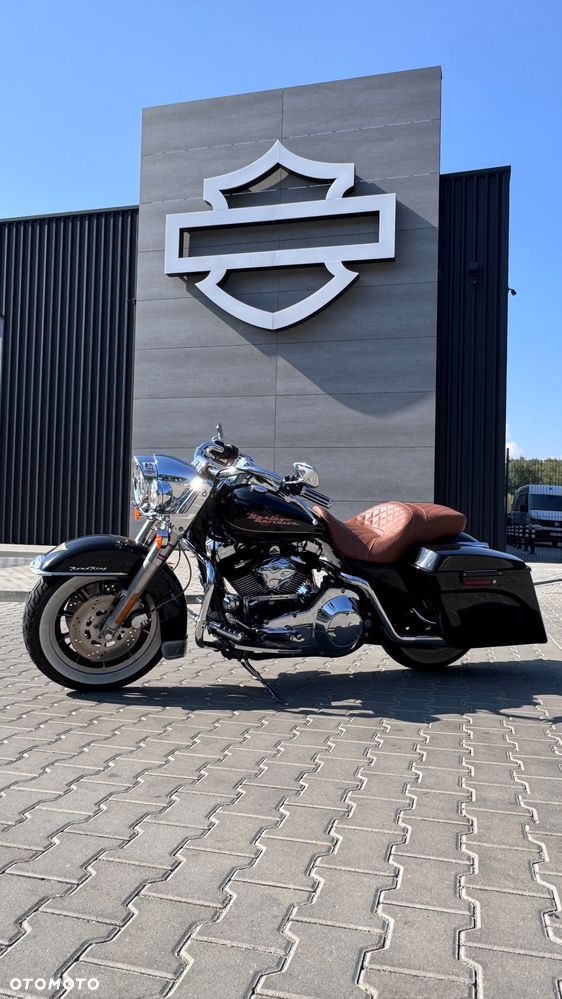 Harley-Davidson Touring Road King - 2
