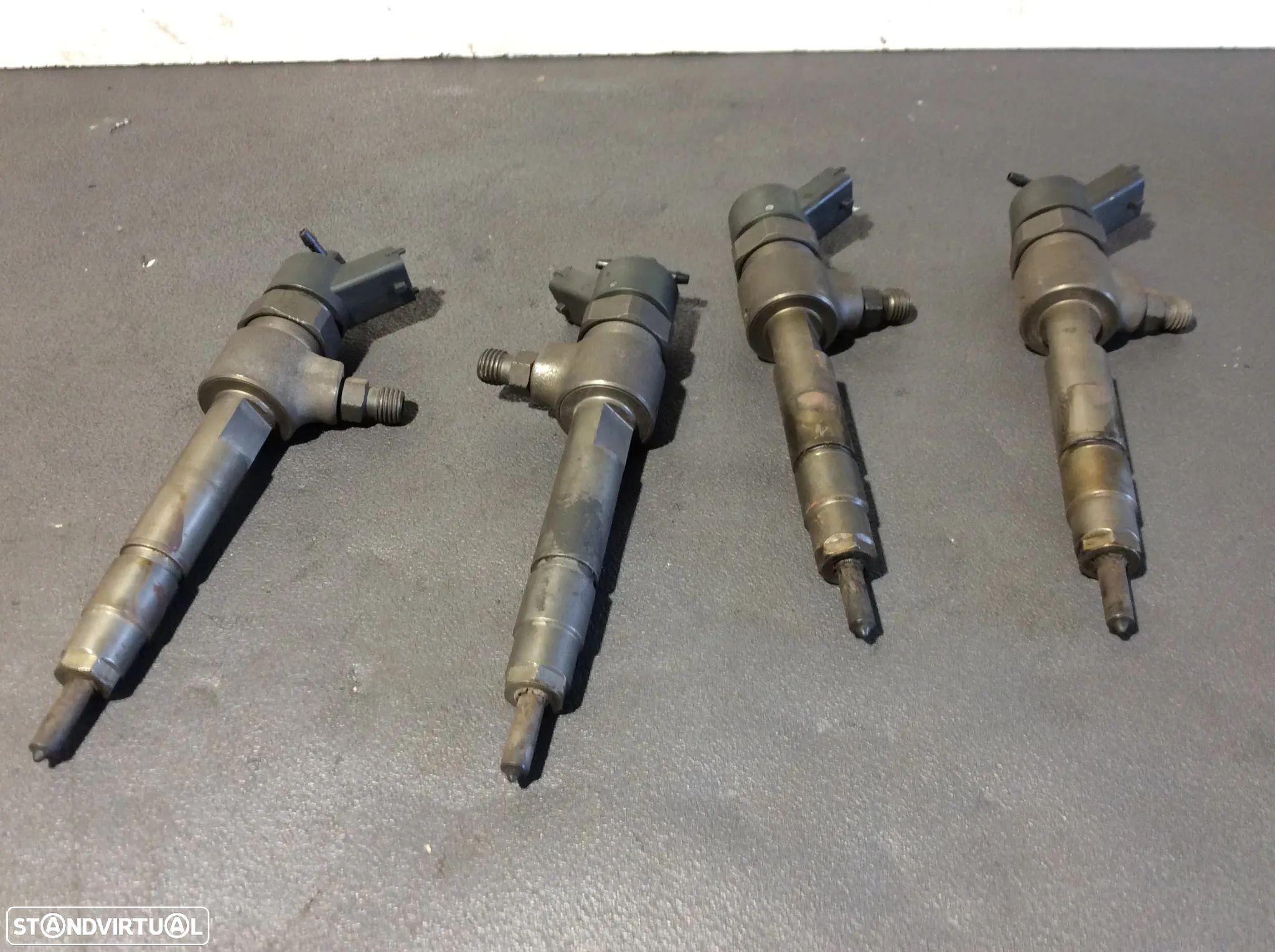 Injetores Alfa Romeo 156 JTD BOSCH 0445110002 - 1