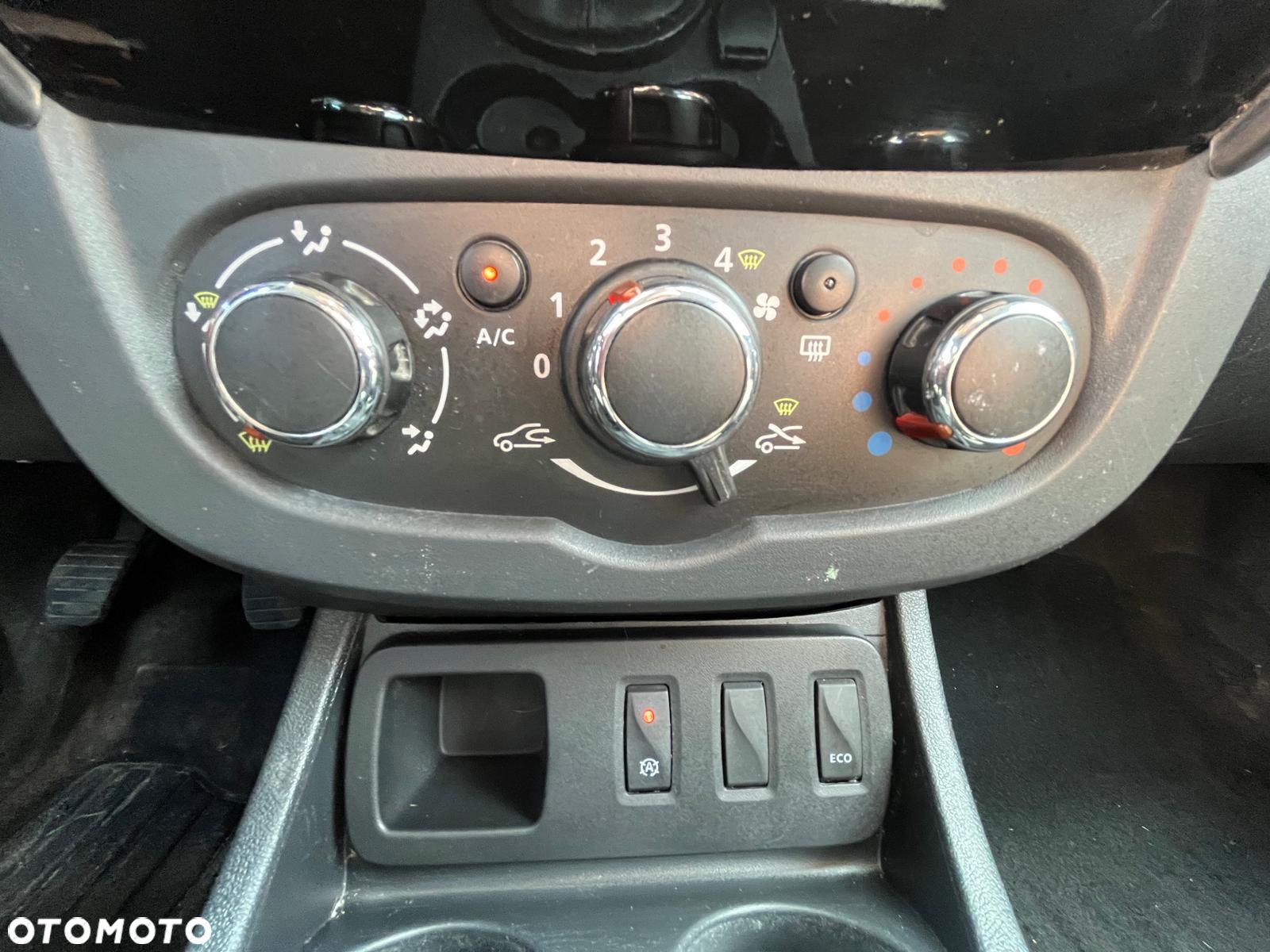 Dacia Duster 1.2 TCe Prestige - 17