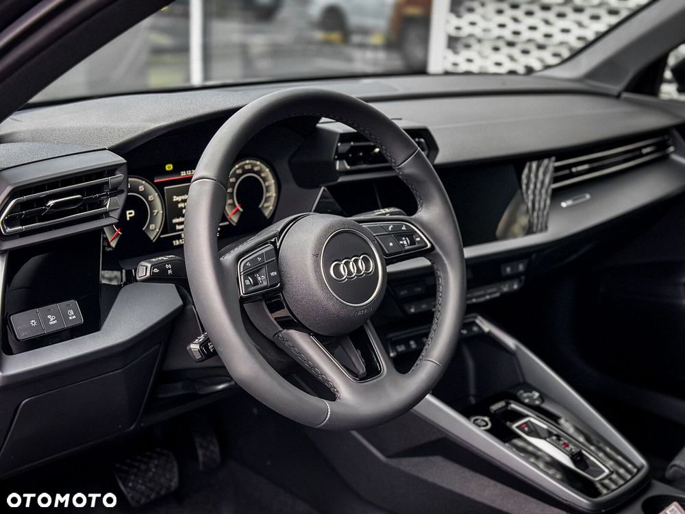Audi A3 Sportback - 17
