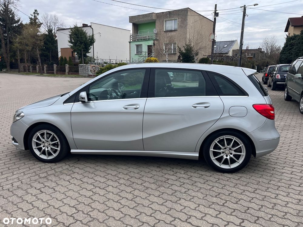 Mercedes-Benz Klasa B 180 CDI (BlueEFFICIENCY) - 4