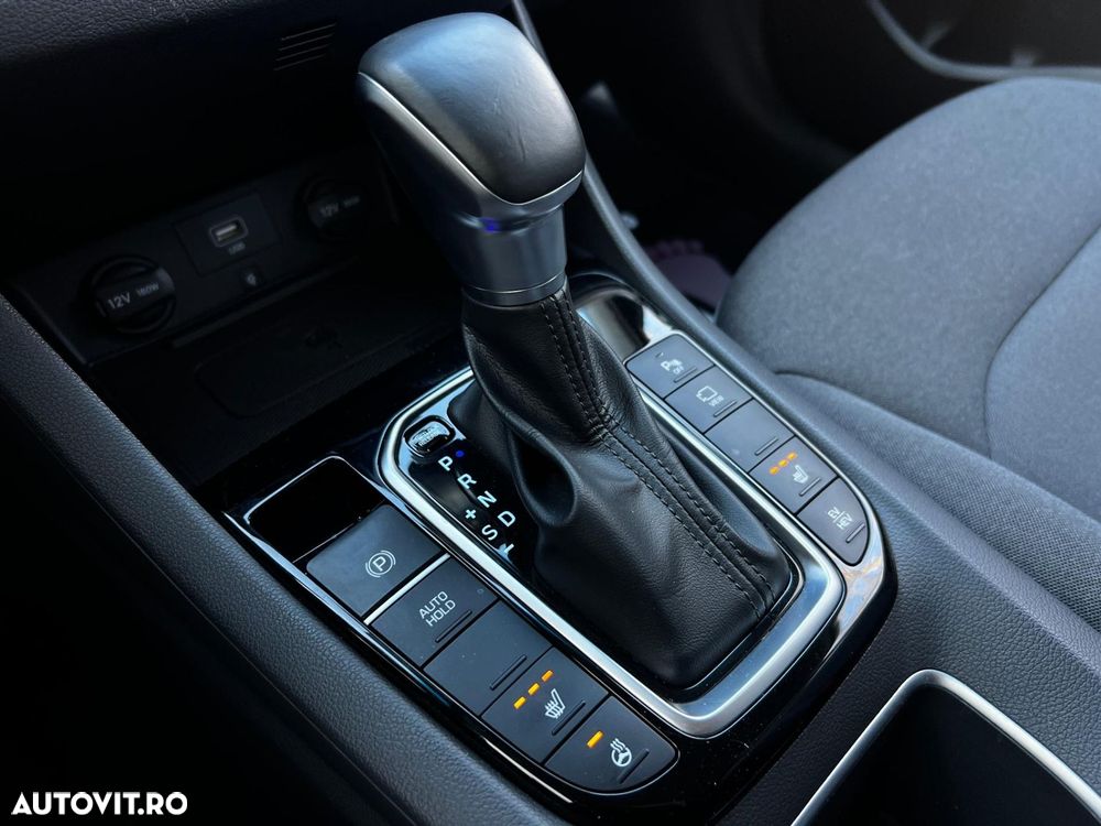 Hyundai IONIQ 1.6 GDI Style - 12