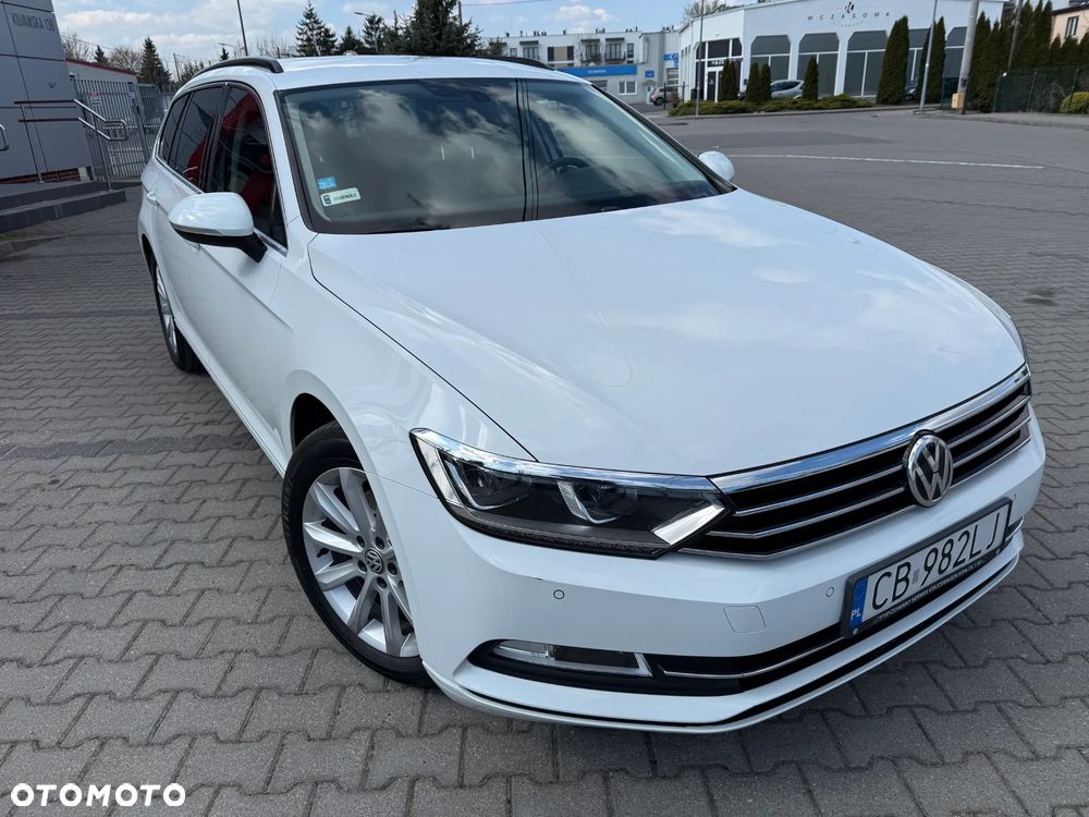Volkswagen Passat - 4