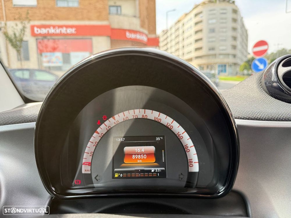 Smart ForTwo Coupé 1.0 Passion 71 - 12