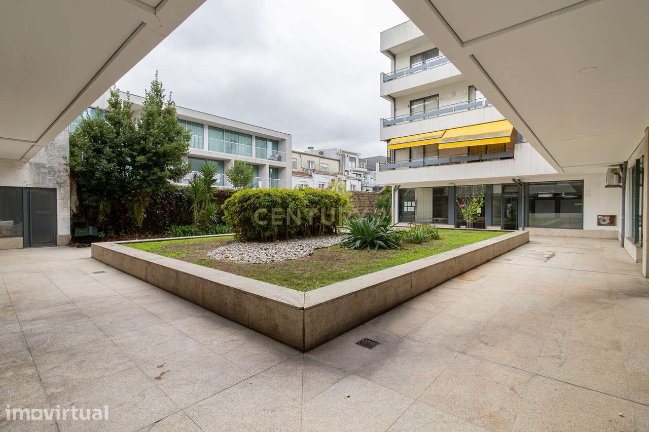 Espaço comercial para arrendamento no Centro de Braga | Oportunidade - Grande imagem: 5/22