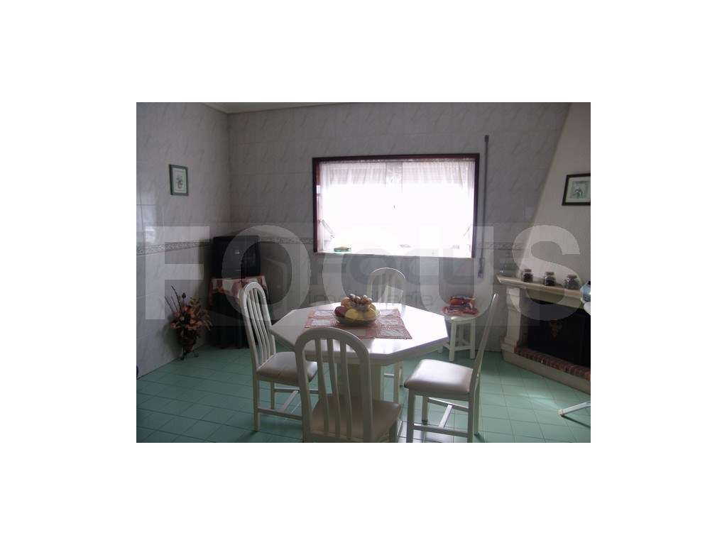 Espaçosa Moradia T5 - Cacia - Grande imagem: 4/22