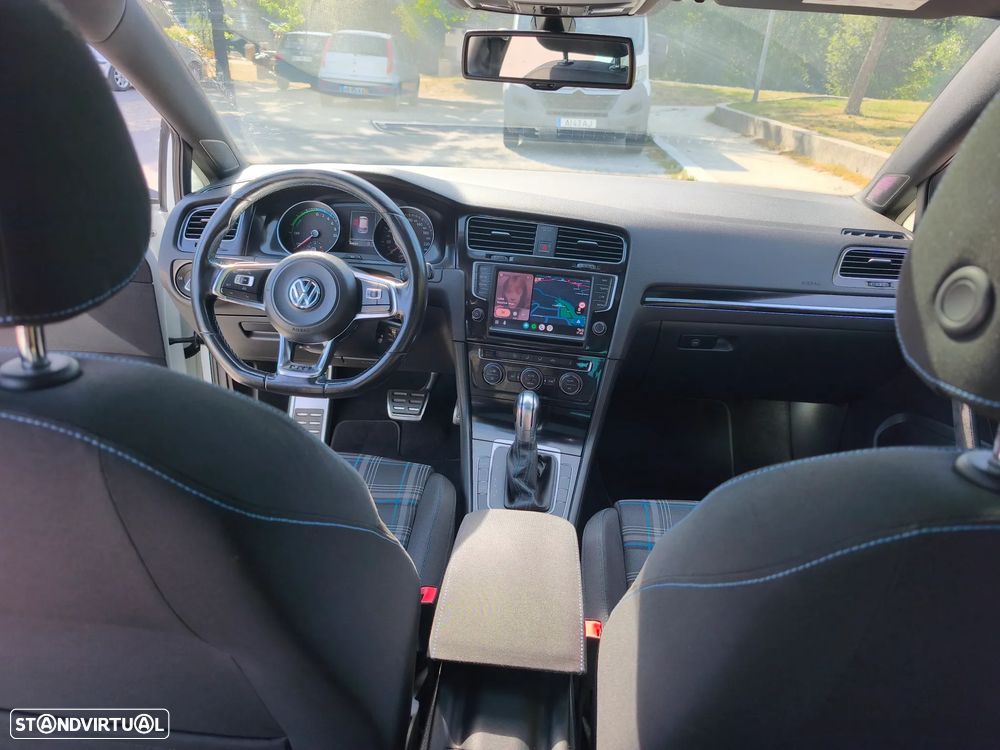 VW Golf 1.4 GTE Plug-in - 12