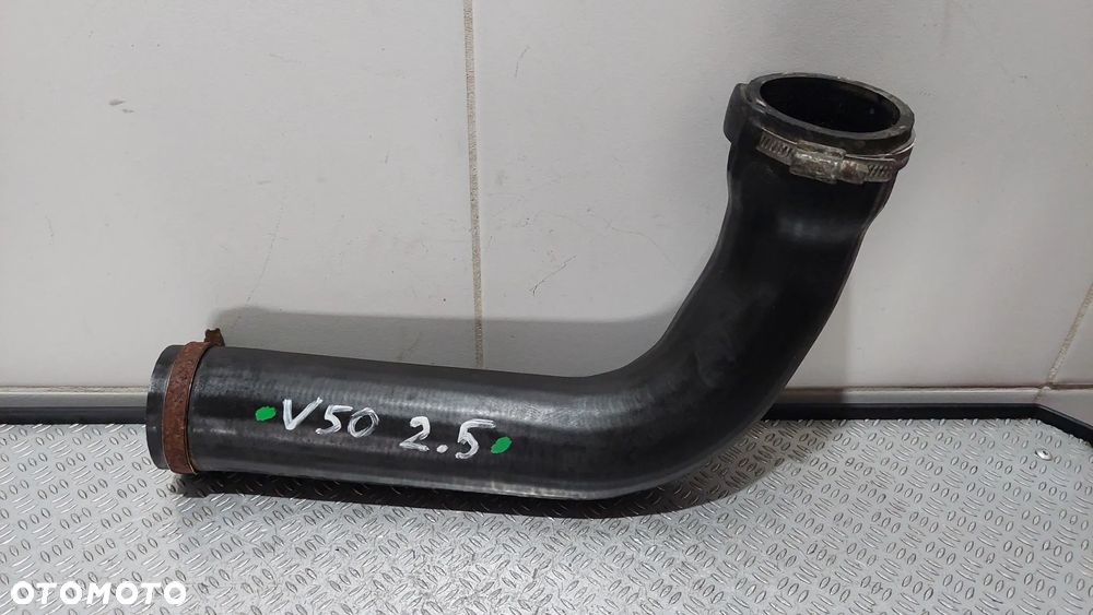 RURA DOLOTOWA INTERCOOLERA VOLVO V50 2,5 T R2005 - 1