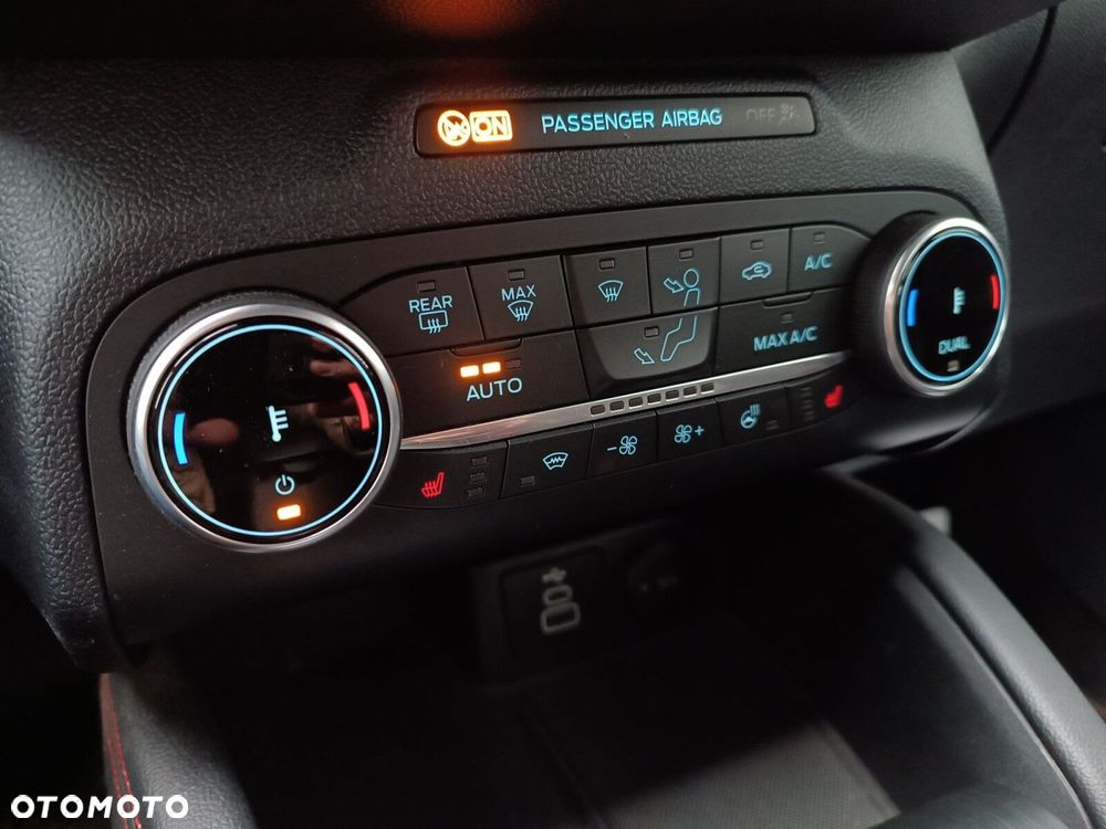 Ford Kuga 2.0 EcoBlue AWD ST-Line - 25