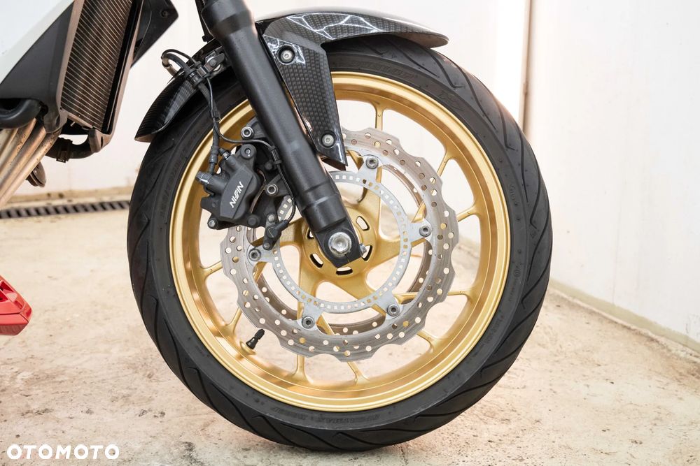Honda CB - 33