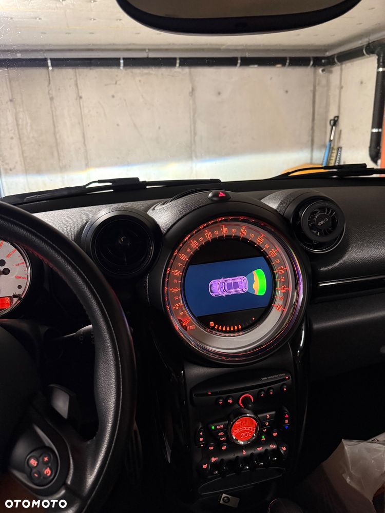 MINI Countryman - 16