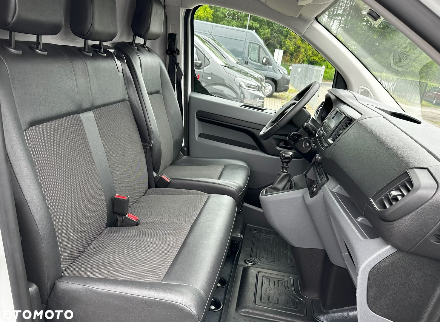 Toyota PROACE - 11