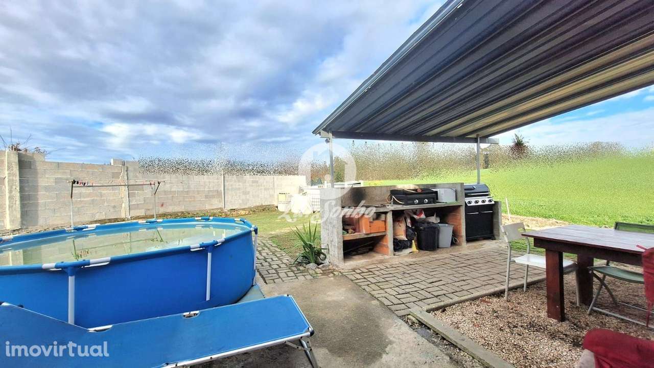 Terreno mais anexo T0 em Ferreiró - Grande imagem: 4/15