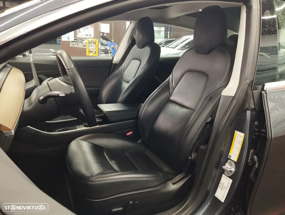 Tesla Model 3 Long Range AWD Dual Motor - 19